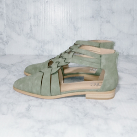 Boho Vibes Faux Suede Shoes in Olive - Picture 3 of 10